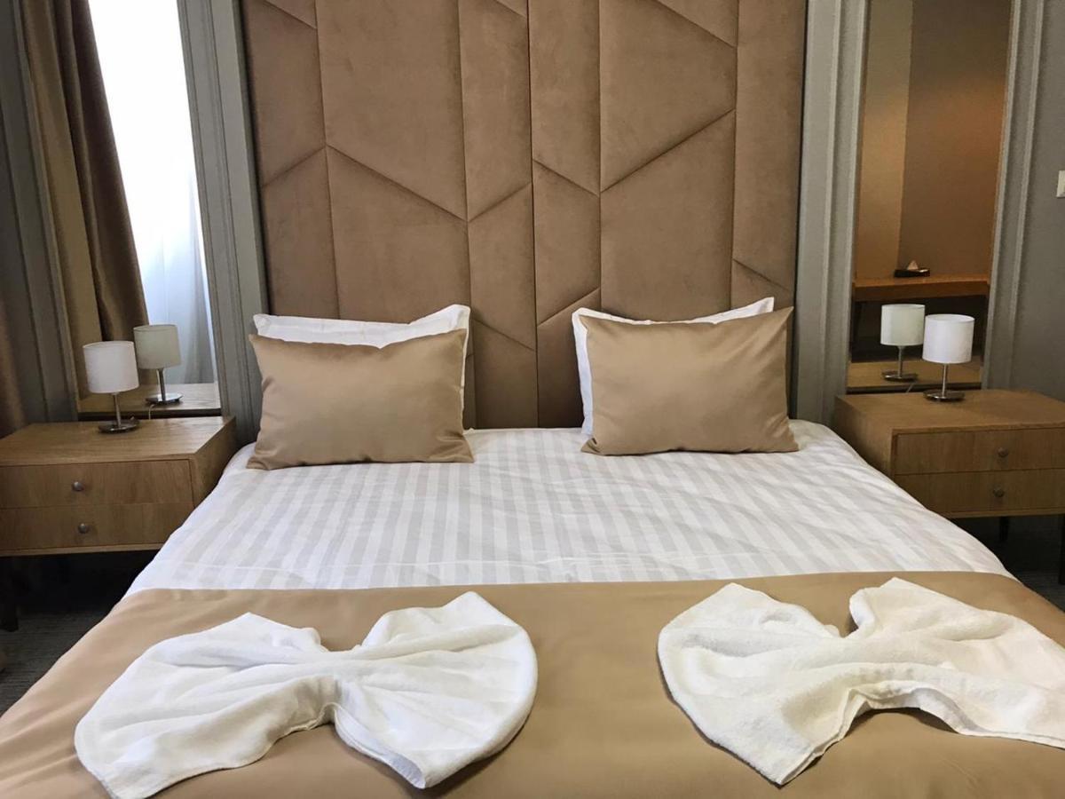 Jj Hotel Αστάνα Εξωτερικό φωτογραφία